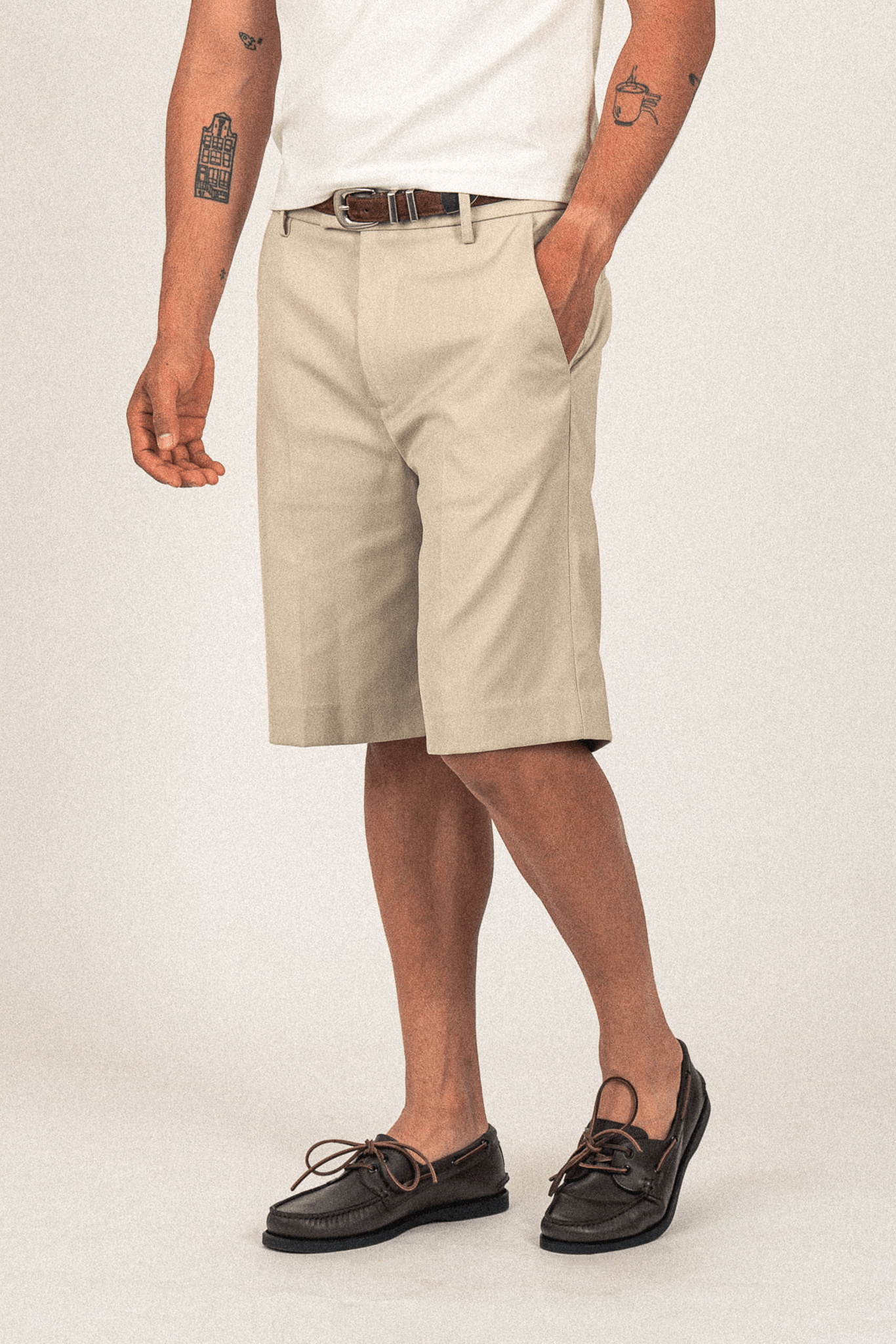 Relaxed Pleated Shorts | Beige - Anovair