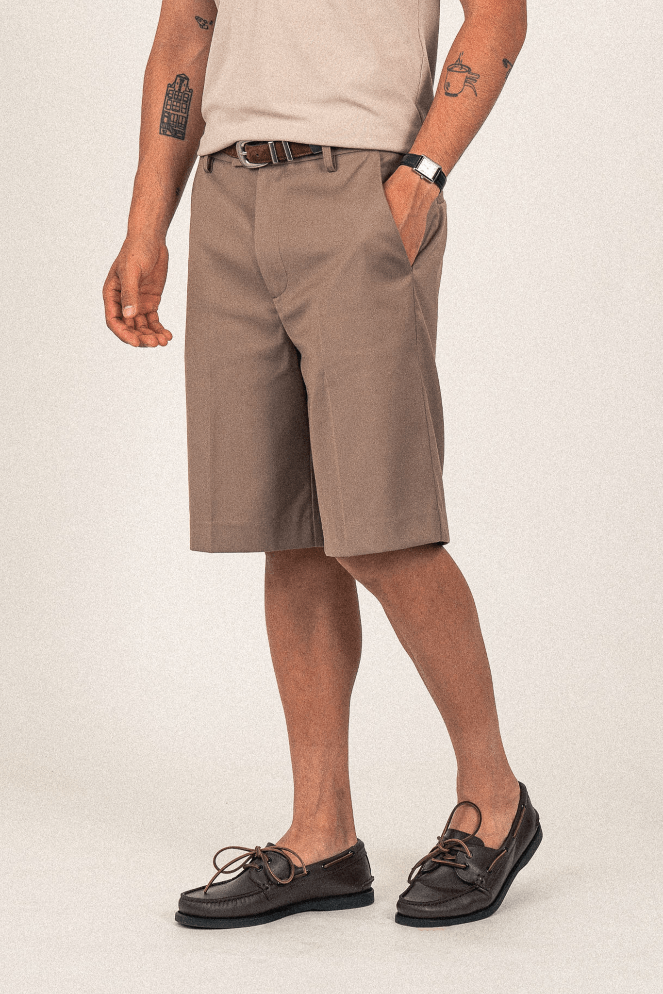 Relaxed Pleated Shorts | Light Brown - Anovair
