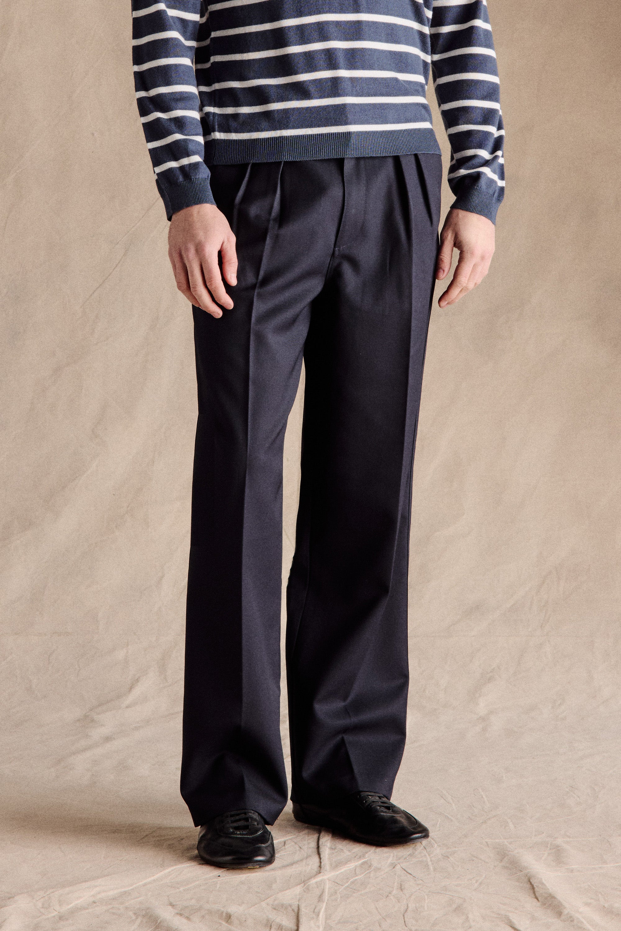 Manhattan Pleated Trousers | Navy – Anovair
