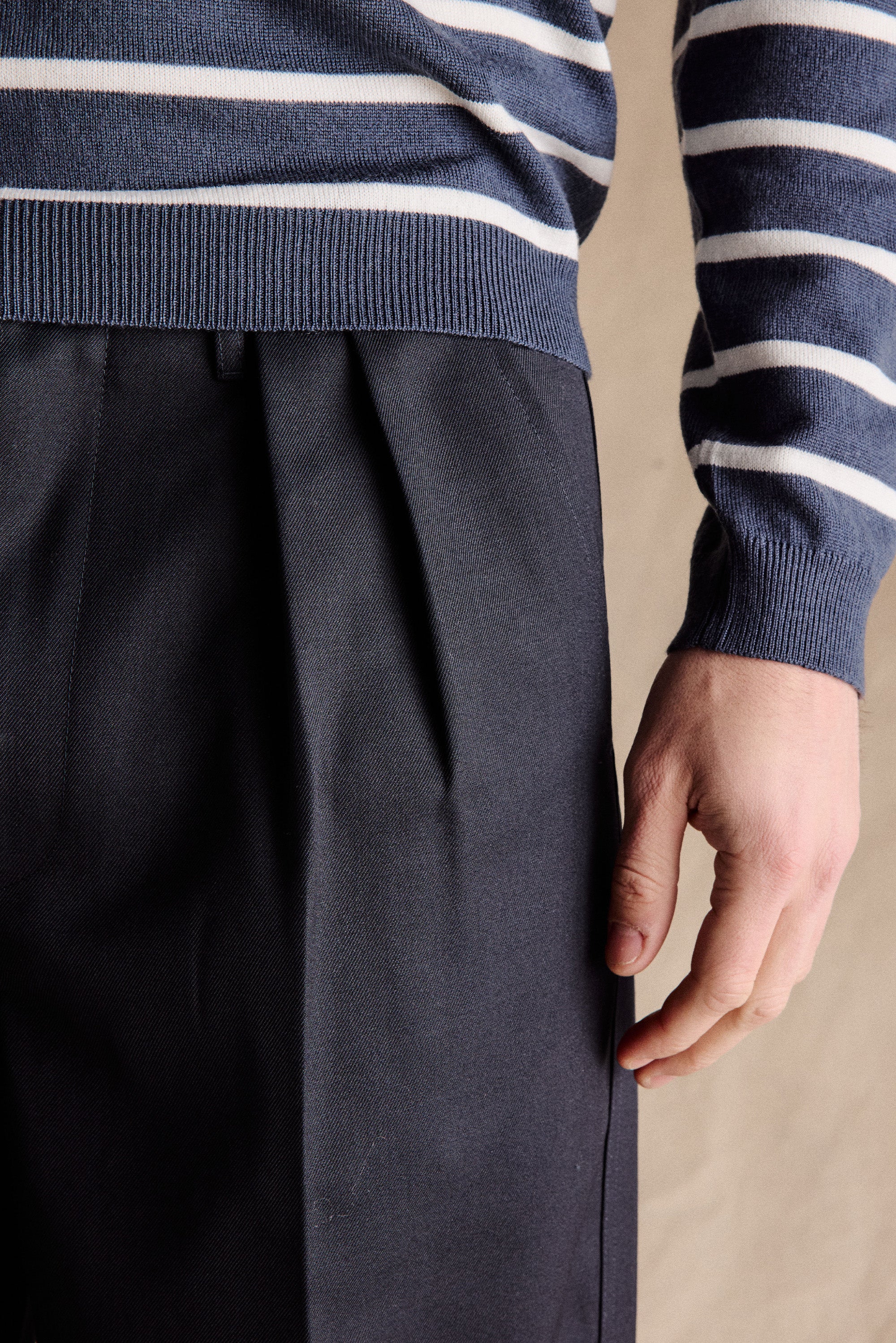 Manhattan Pleated Trousers | Navy – Anovair