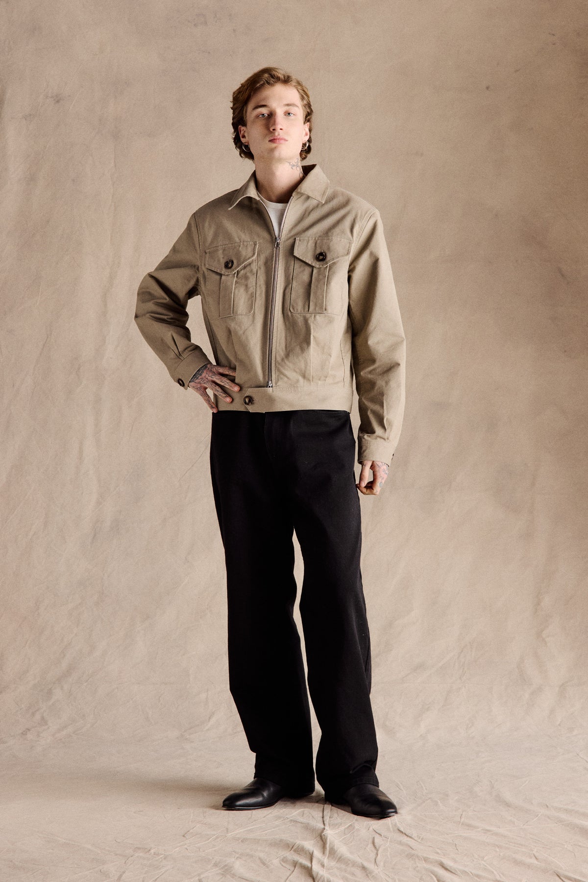 Simple Tank Jacket Previous Next
