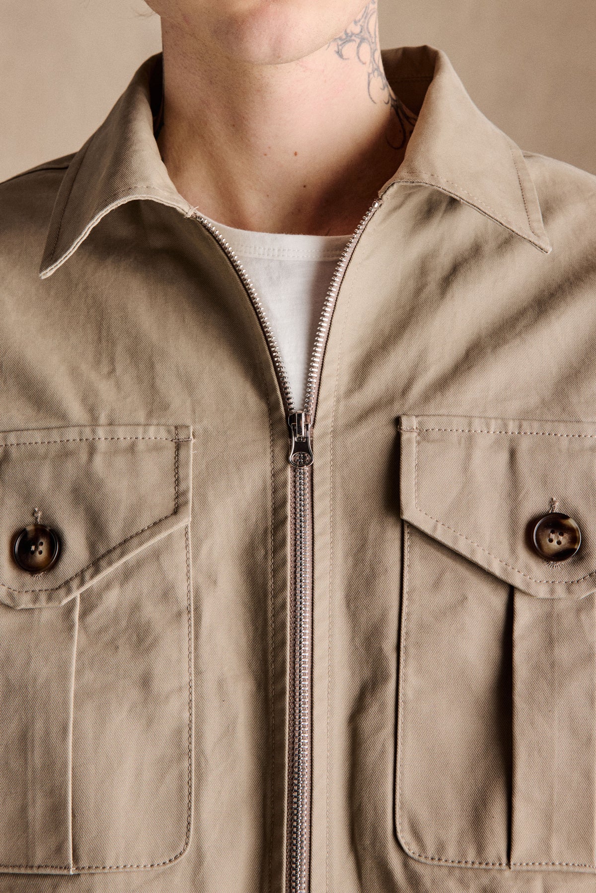 Simple Tank Jacket Previous Next